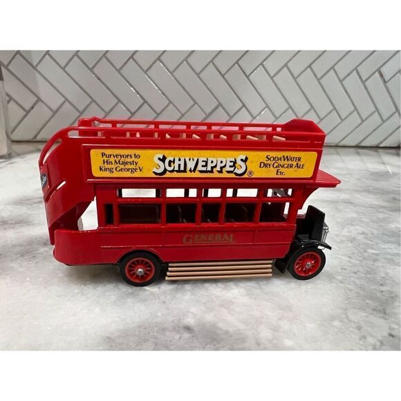 Matchbox Models of Yesteryear, No Y-23 1922 A.E.C. "S" Type Omnibus - Picture 1 of 5